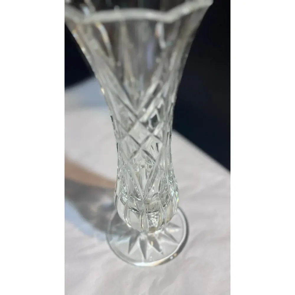 Cut Crystal Vase Clear Glass Flared Rim Starburst Base Vintage Style 8 Inch